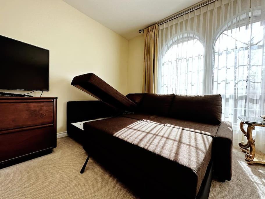 Super Cosy 8Bed & 6Bath In Vancouver Heart Near To Airport And Downtown Exteriör bild