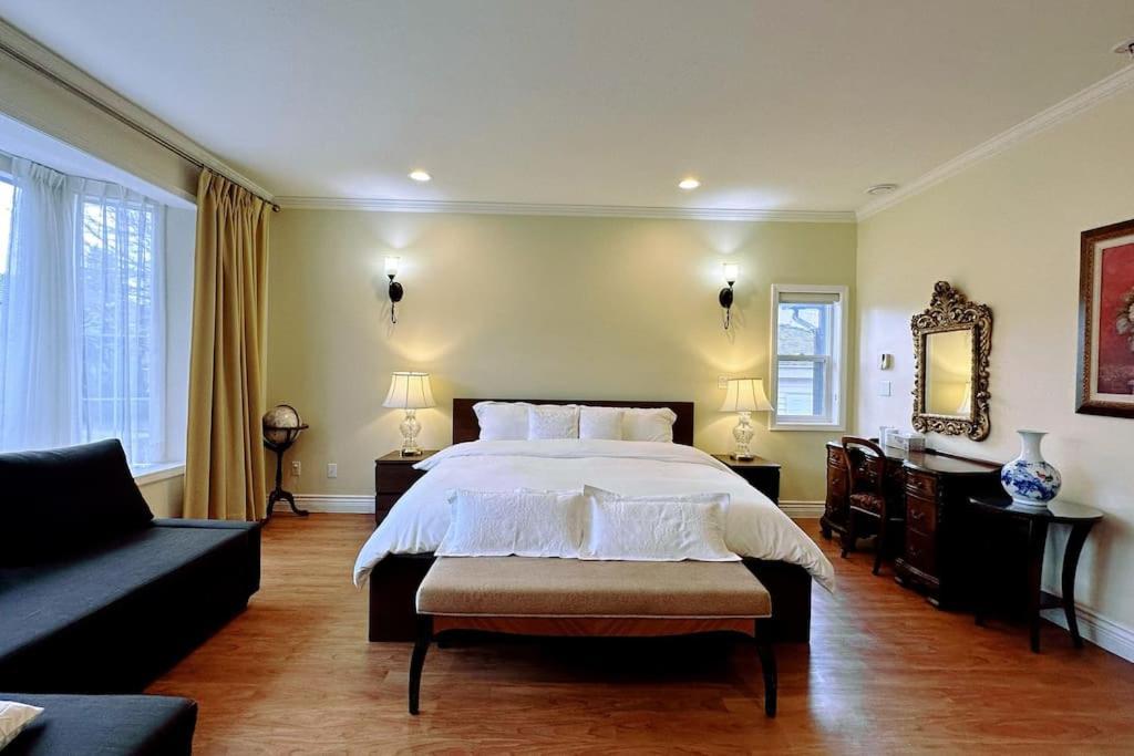 Super Cosy 8Bed & 6Bath In Vancouver Heart Near To Airport And Downtown Exteriör bild