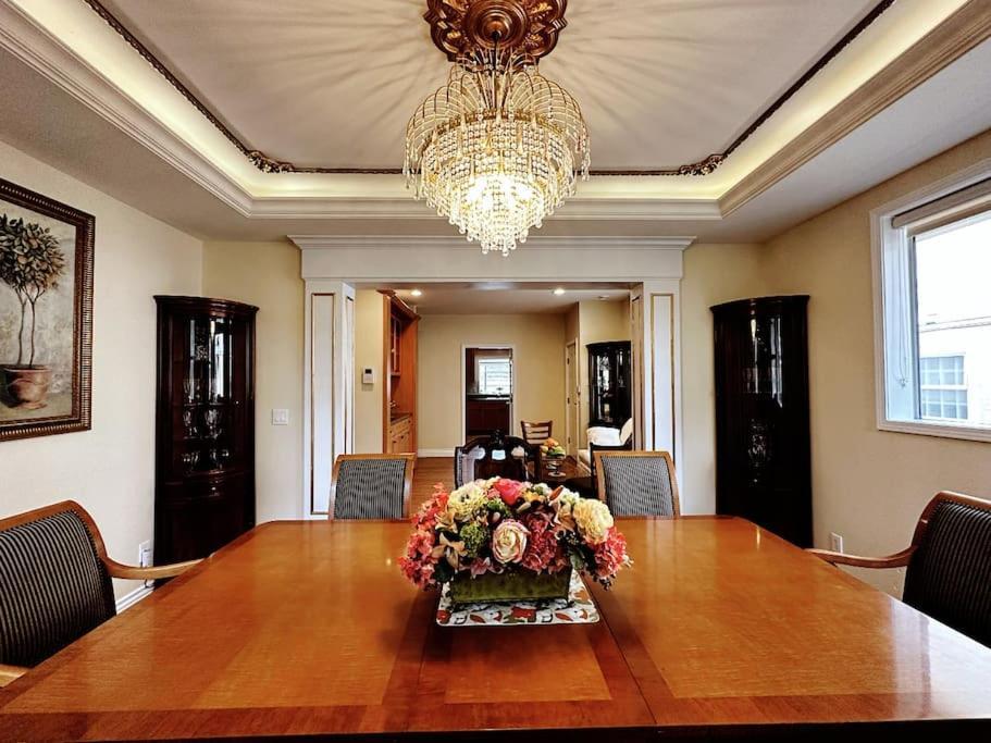 Super Cosy 8Bed & 6Bath In Vancouver Heart Near To Airport And Downtown Exteriör bild