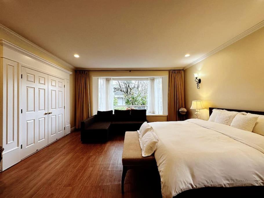Super Cosy 8Bed & 6Bath In Vancouver Heart Near To Airport And Downtown Exteriör bild