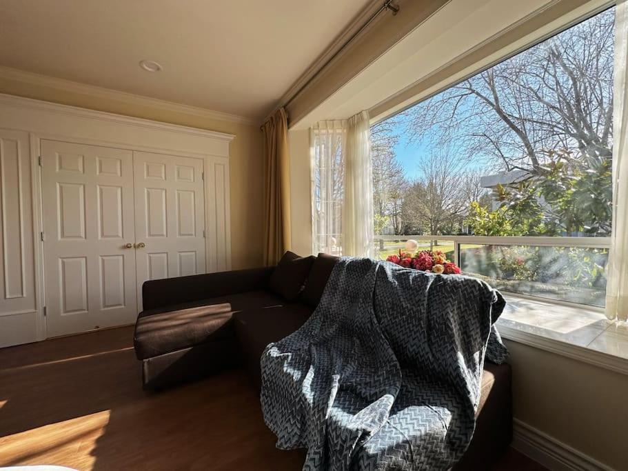 Super Cosy 8Bed & 6Bath In Vancouver Heart Near To Airport And Downtown Exteriör bild